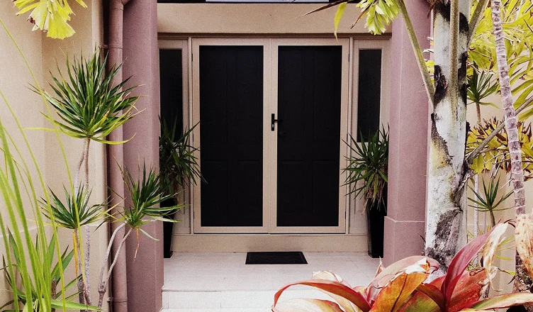 Recent Alpha Screens & Glass installation on the Sunshine Coast